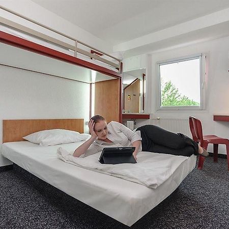 Bon Marche Hotel Bochum Zewnętrze zdjęcie